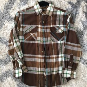 Boys long sleeve brown flannel women’s size small
